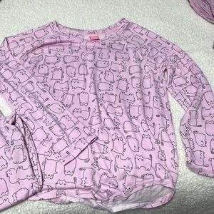 Womens 2 piece pajama set.  Pink with a cute cat print all over.